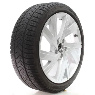 VW Golf 8 VIII GTD GTI R Winterräder Bergamo Pirelli 225/40R18 DOT25 5H0601025AB - Bild 6