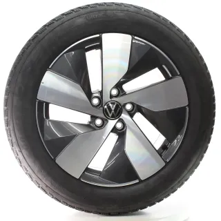 VW Passat B9 Variant CJ5 Winterräder Bologna Goodyear 215/55R17 DOT24 3J0601025B - Bild 4