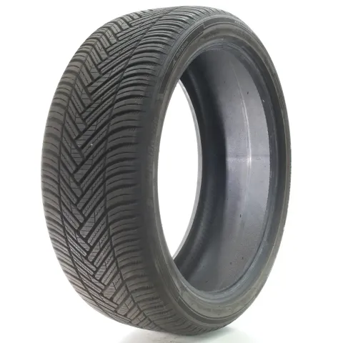 Background image for Allwetterreifen Hankook Kinergy 4S 2 XL 225/40 ZR19 93Y DOT24 1Stk