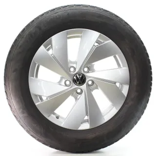 VW Tiguan CT1 Winterräder Belmont Goodyear 215/65R17 99H DOT25 571601025 - Bild 4