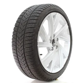 VW Golf 8 VIII CD GTI R Winterräder Bergamo Pirelli 225/40R18 DOT25 5H0601025AB - Bild 6