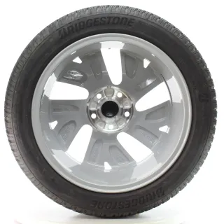 VW Golf 8 VIII CD1 Winterräder Belmont Bridgestone 205/50R17 DOT25 5H0601025B - Bild 5