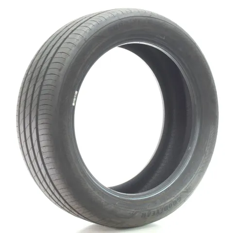 Background image for Sommerreifen Goodyear Assurance Comforttred * EDR XL 205/50 R17 93H DEMO