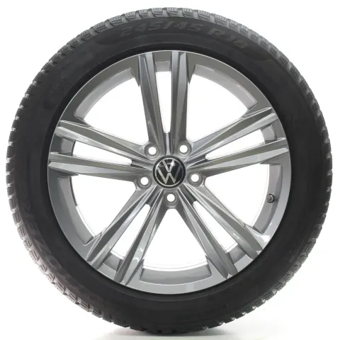 Background image for VW Arteon 3H Passat 3G Winterräder Sebring Pirelli 245/45R18 DOT23 3G8601025N