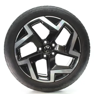 VW Passat B9 CJ5 Winterräder Coventry Goodyear 235/45R18 94V DOT23 3J0601025M - Bild 4