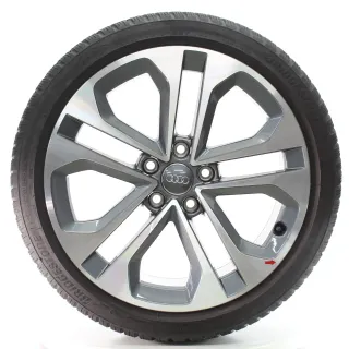 Audi A3 S3 8Y GY Winterräder Bridgestone 225/40R18 92V DOT24 8Y0601025CE - Bild 2