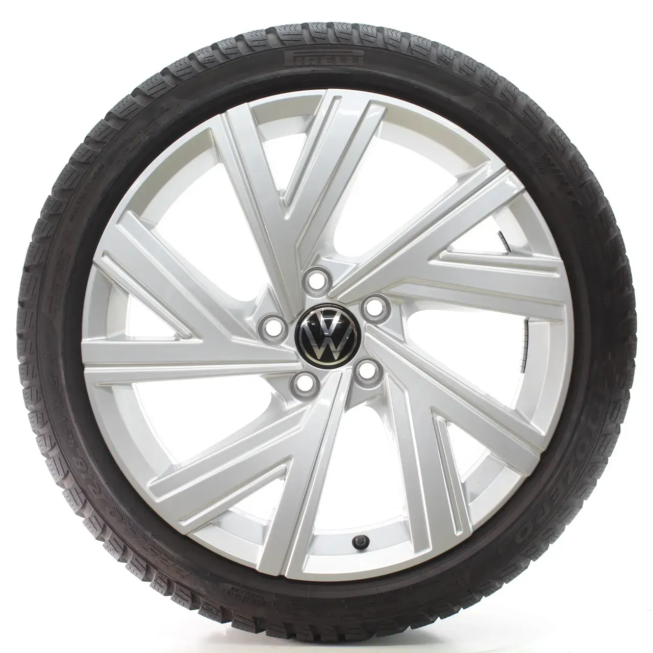 VW Golf 8 VIII CD1 CG5 Winterräder Bergamo Pirelli 225/40R18 DOT25 5H0601025AB - Bild 1