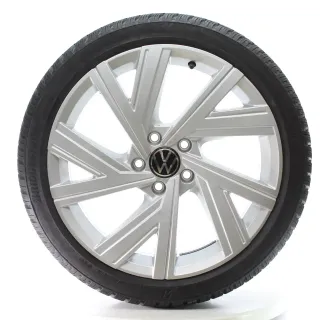 VW Golf 8 VIII GTI R Winterräder Bergamo Bridgestone 225/40R18 92V 5H0601025AB - Bild 2
