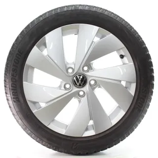 VW Golf 8 VIII CD1 Winterräder Belmont Bridgestone 205/50R17 DOT24 5H0601025B - Bild 2