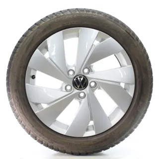 VW Golf 8 VIII CD1 Winterräder Belmont Pirelli 205/50R17 93H DOT25 5H0601025B - Bild 3