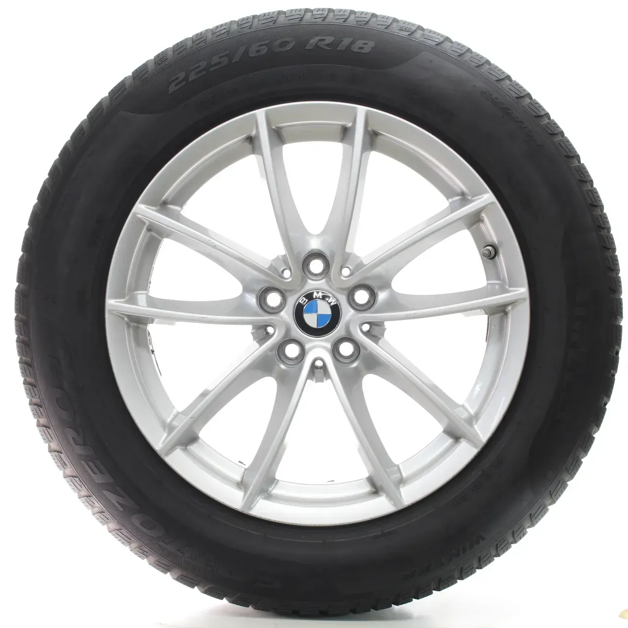 BMW X3 G01 X4 G02 Winterräder V-Speiche 618 Pirelli 225/60R18 104H DOT23 6880047 - Bild 1
