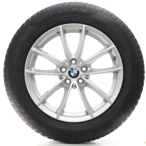 Background image for BMW X3 G01 X4 G02 Winterräder V-Speiche 618 Pirelli 225/60R18 104H DOT23 6880047