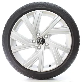 VW Golf 8 VIII GTI R CD1 Winterräder Bergamo Pirelli 225/40R18 DOT25 5H0601025AB - Bild 1