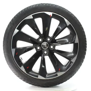 Skoda Superb III 3V Winterräder Supernova Schwarz Glanz 235/40R19 3V0601025S - Bild 1
