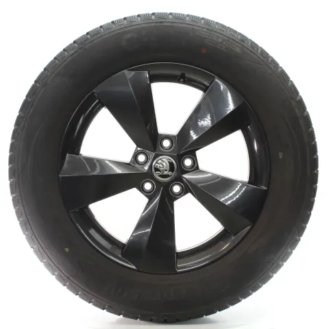 Background image for Skoda Kodiaq NS6 Winterräder 5-Arm-Rotor Schwarz 215/65R17 DOT25 565601025AA