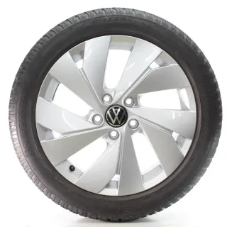 VW Golf 8 VIII CD Winterräder Belmont Bridgestone 205/50R17 93H DOT25 5H0601025B - Bild 2