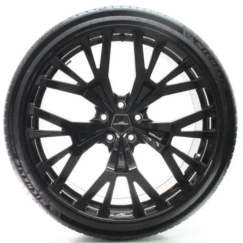 Background image for BMW XM G09 Sommerräder AC Schnitzer AC5 275/35-315/30R23 DOT24 36111052353