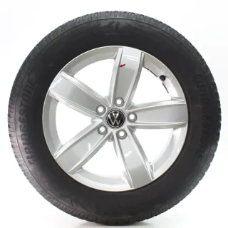 VW Tiguan AD1 Allspace Winterräder Corvara Bridgestone 215/65R17 103H 5NA071497 - Bild 4