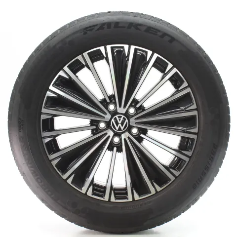 Background image for VW Tayron Tiguan III CT1 Winterräder Napoli Falken 235/55R18 DOT25 571601025K