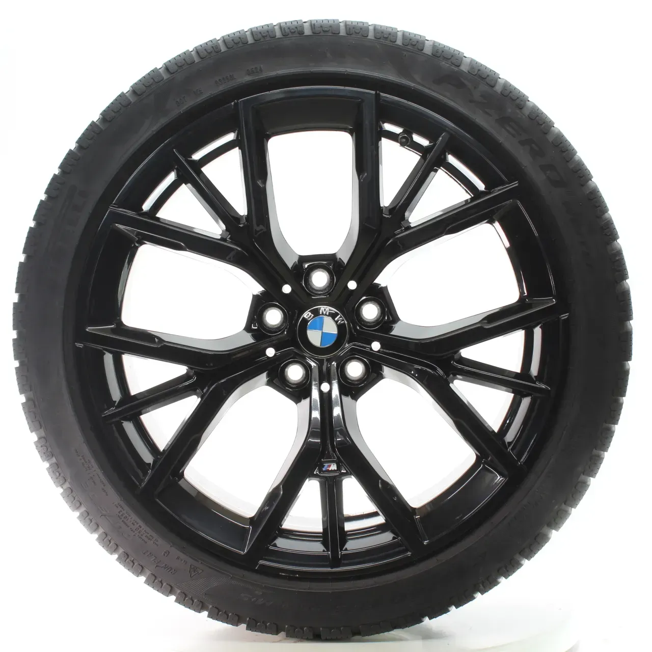BMW 5er G30 G31 Winterräder M Y-Speiche 845 Pirelli 245/40R19 98V DOT24 8747405 - Bild 1