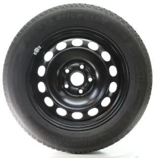 Audi Q2 GAB VW T-ROC A11 Winterräder Stahl Michelin 205/60R16 DOT25 5Q0601027CJ - Bild 1