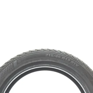 Winterreifen Kumho WinterCraft WP71 XL 215/45 R17 91V DOT25 - Bild 5