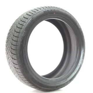Winterreifen Nexen Winguard Sport 2 XL 215/45 R17 91V DOT25 - Bild 1