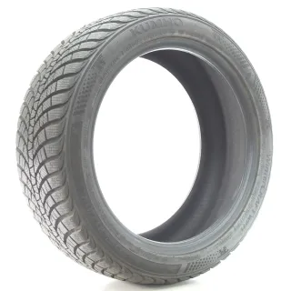 Winterreifen Kumho Winter Craft WP71 XL 215/45 R17 91V DOT25 - Bild 1