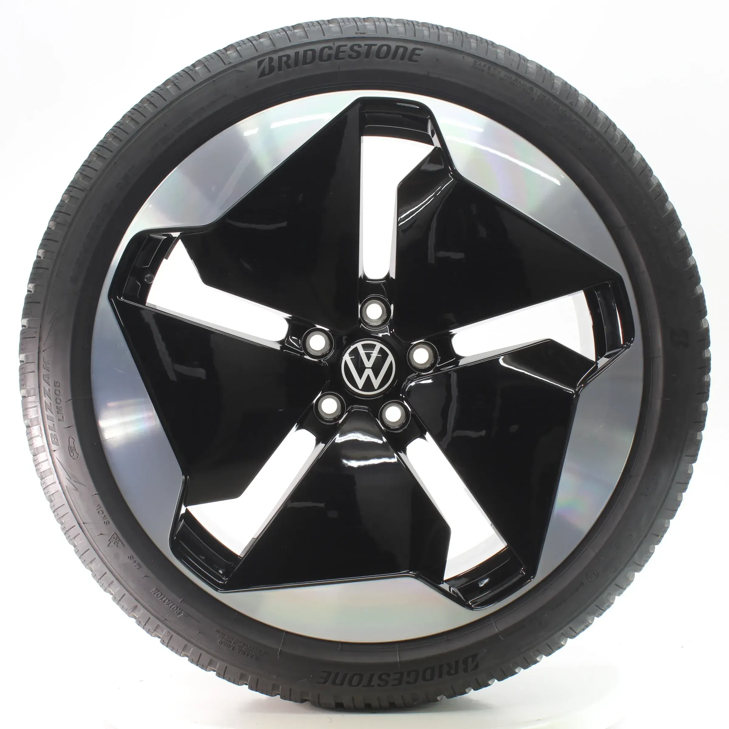 VW ID.3 E11 GTX Winterräder Sanya Schwarz Bridgestone 215/45R20 DOT25 10A601025T - Bild 1