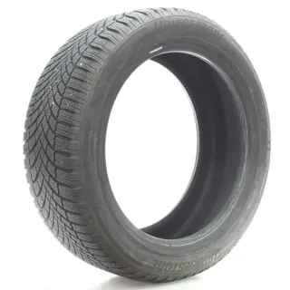 Winterreifen Bridgestone Blizzak LM-005 XL 235/50 R19 103V DOT24 - Bild 1