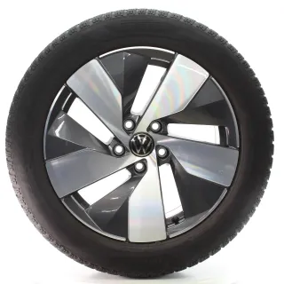 VW Passat B9 Variant CJ5´Winterräder Bologna Pirelli 215/55R17 DOT25 3J0601025B - Bild 1