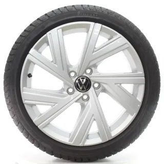 VW Golf 8 VIII GTD GTI R Winterräder Bergamo Pirelli 225/40R18 DOT25 5H0601025AB - Bild 4