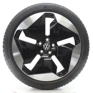 VW ID.3 E11 GTX Winterräder Sanya Bridgestone 215/45R20 95T DOT25 10A601025T - Bild 4