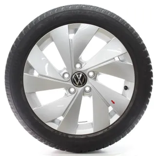 VW Golf 8 VIII CD1 Winterräder Belmont Bridgestone 205/50R17 DOT25 5H0601025B - Bild 2