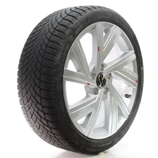 VW Golf 8 VIII CD1 Winterräder Bergamo Bridgestone 225/40R18 92V 5H0601025AB - Bild 6