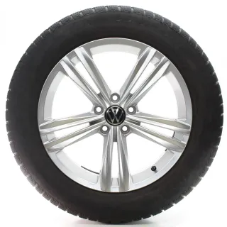VW Tiguan ll AD1 BJ2 Winterräder Sebring Pirelli 235/55R18 104H 5NA601025AQ - Bild 1