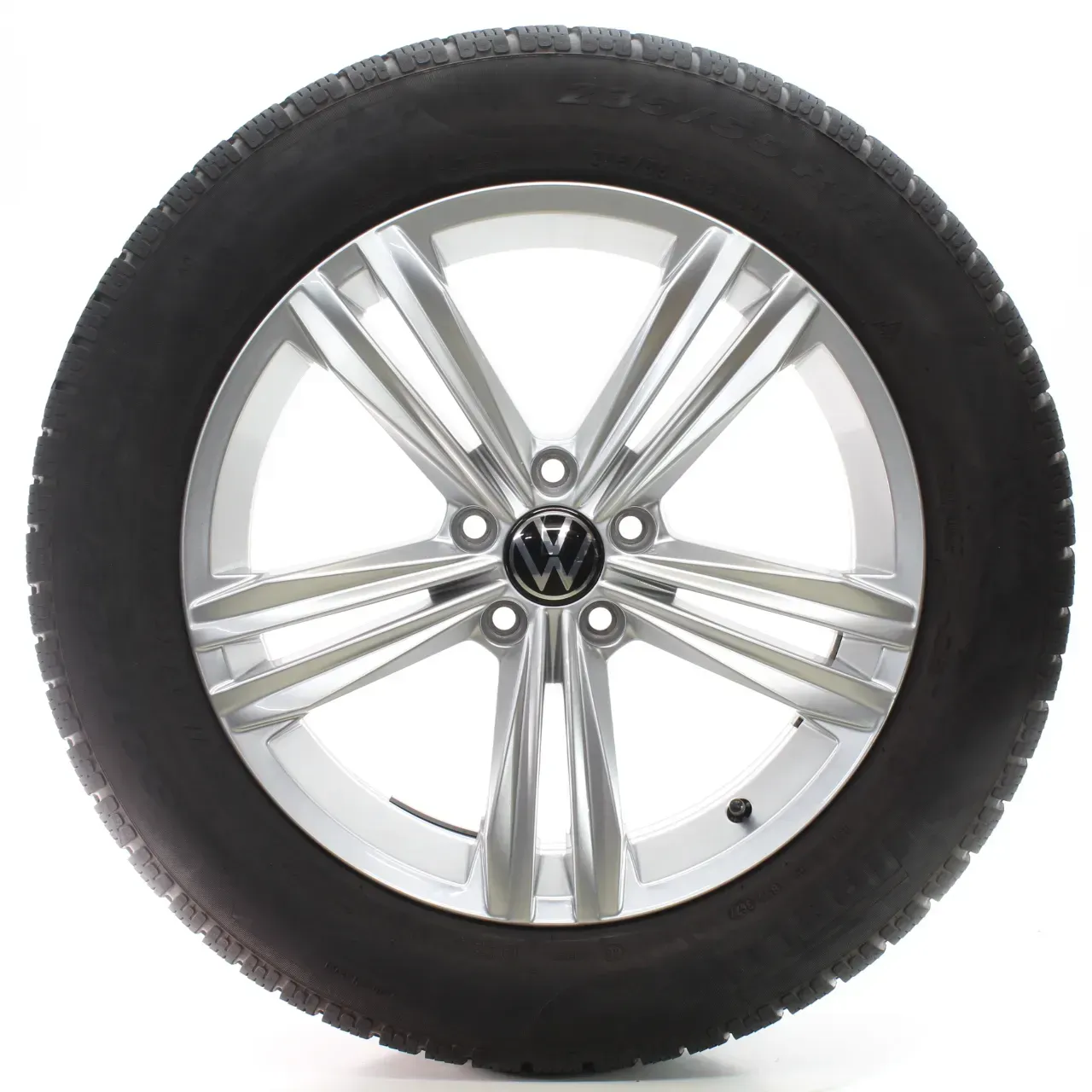 VW Tiguan ll AD1 BJ2 Winterräder Sebring Pirelli 235/55R18 104H 5NA601025AQ - Bild 1