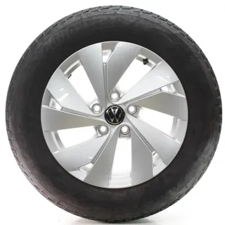 VW Passat B9 Variant CJ5 Winterräder Belmont Goodyear 215/60R16 DOT24 3J0601025 - Bild 2