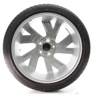 VW Golf 8 VIII CD1 Winterräder Bergamo Bridgestone 225/40R18 DOT23 5H0601025AB - Bild 5