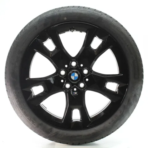 Background image for BMW 1er F70 Winterräder M Sternspeiche 968 Goodyear 195/50R18 93H DOT24 5A45271