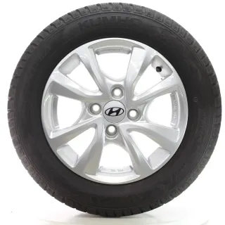 Hyundai i10 BA Winterräder 4-Doppelspeichen Kumho 175/65R14 82T DOT25 KBA50403 - Bild 1