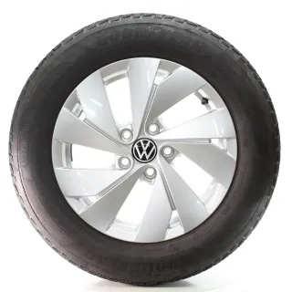 VW Passat B9 Variant CJ5 Winterräder Belmont Goodyear 215/60R16 DOT25 3J0601025 - Bild 1