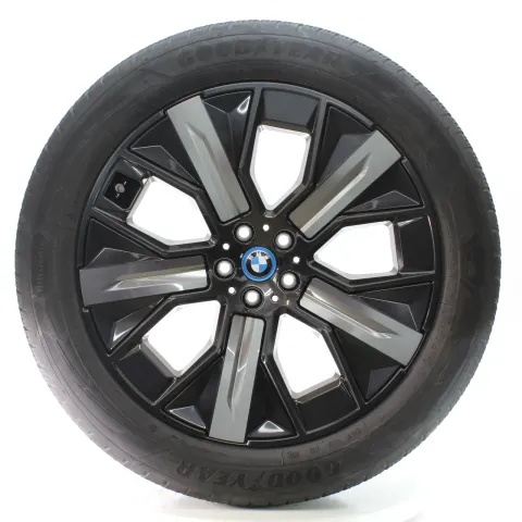 Background image for BMW IX I20 Winterräder Aerodynamikrad 1011 Goodyear 255/50R21 109H DOT24 5A02655