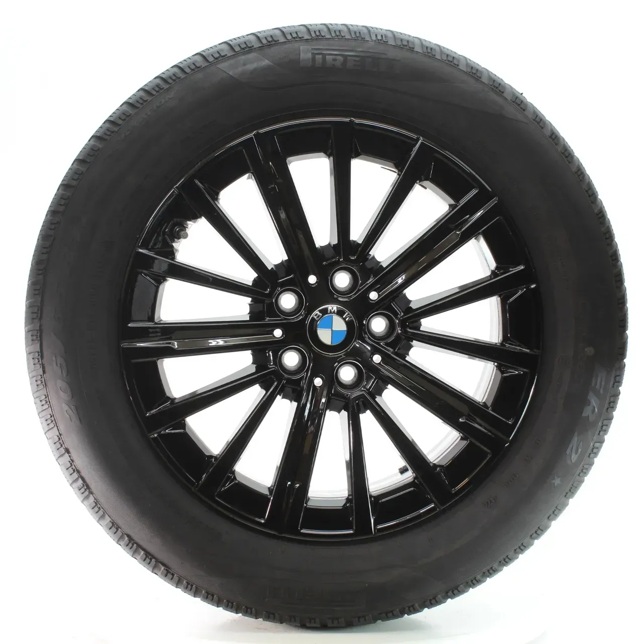 BMW X1 U11 X2 U10 Winterräder V-Speiche 833 Pirelli 205/65R17 100H 5A094B2 - Bild 1