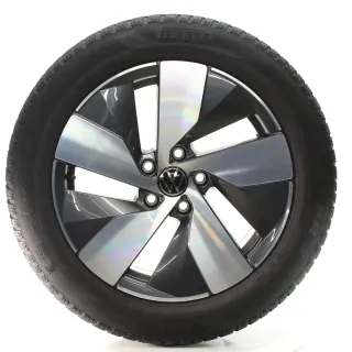 VW Passat B9 Variant CJ5 Winterräder Bologna Pirelli 215/55R17 DOT25 3J0601025B - Bild 1
