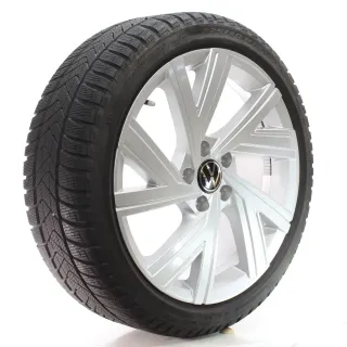 VW Golf 8 VIII GTI GTD R Winterräder Bergamo Pirelli 225/40R18 DOT24 5H0601025AB - Bild 6