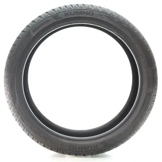 Winterreifen Kumho WinterCraft WP52+ XL 215/40R18 89V DOT25 - Bild 2