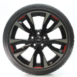Audi A3 S3 8Y Sportback Limo Quattro Winterräder Bridgestone 225/40R18 8Y0071498 - Bild 1