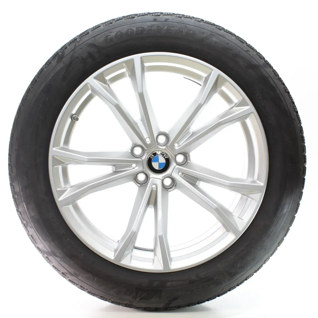 BMW 7er G70 X3 G45 Winterräder Styling 903 Goodyear 245/50R19 105H DOT24 5A19DE0 - Bild 1