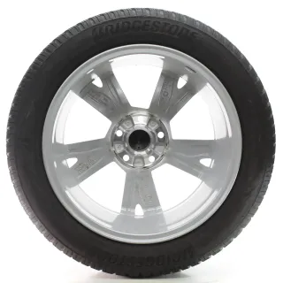 Skoda Octavia IV NX Winterräder Lyra Bridgestone 205/55R17 DOT24 5E3601025AC - Bild 5